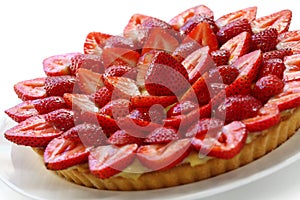 Strawberry tart photo