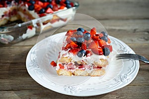 Strawberry tiramisu with mascarpone and blueberry