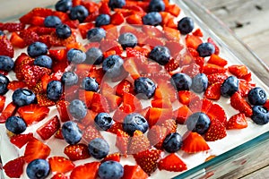 Strawberry tiramisu with mascarpone and blueberry