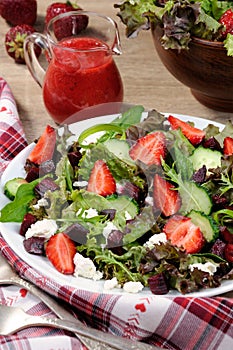 Strawberry Vinaigrette Salad