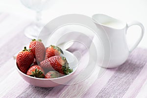 Strawberrys in bowl