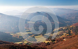 Strážovské vrchy s modrými horizontmi, Karpaty