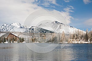 Štrbské Pleso v zime. Vysoké Tatry, Slovensko