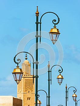 Street lights and Minaret of the As-Sunnah Mosque