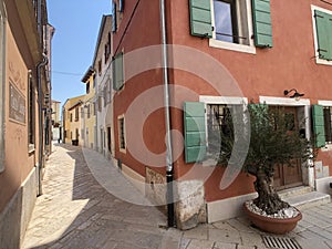 Street in the old town of FaÃÂ¾ana, Croatia photo