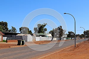 Street with residential houses in the gold mining town Kalgoorlie-Boulder, Western Australia