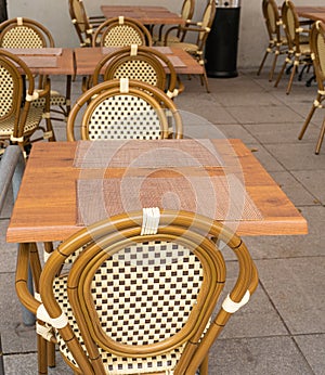 Street Restaurant Table, Empty Cafe Tables, Bar Terrace, Outdoor Restaurants, Outside Trattoria