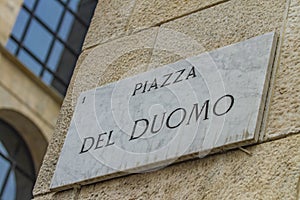 Street sign of piazza del Duomo in Milan, Italy