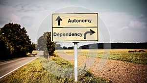 Street Sign to Autonomy versus Dependency