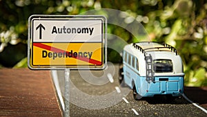 Street Sign to Autonomy versus Dependency