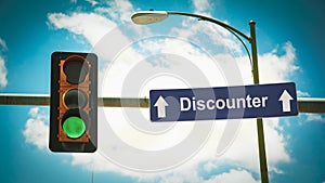 Street Sign to Discounter