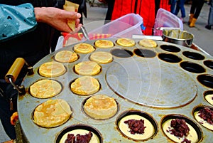 Street snack-Red bean cake