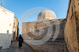 Street view in the Icherisheher old town of Baku, Azerbaijan photo