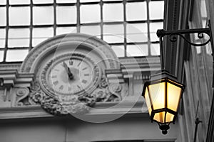 Streetlamp in Paris