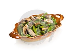 String beans with champignons