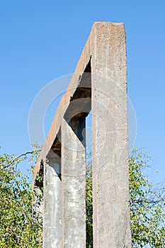 STRUCTURAL FRAME REMNANT OF AN OLD SALT RETRIEVAL PLANT