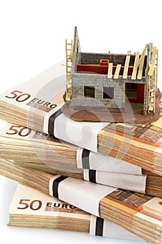 Structural work on euro banknotes