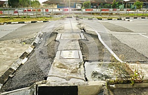 Structure cracked and collapsed - foundation problems