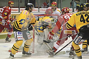 Struggle in goal crease - czech hockey