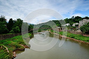 Stubborn stone bridge