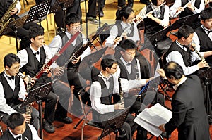 Student symphonic band perform on concert