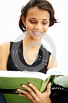 Student teenage girl reading