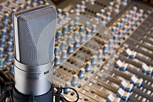 Studio microphone