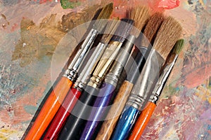 StudioArt paint palette and brushes