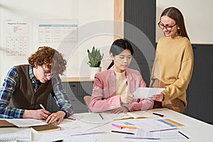 Studying Foreign Languages in Modern Classroom Setting