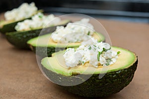 Stuffed avocados preparation