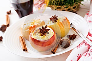 Stuffed baked apples with cottage cheese, raisins and almonds
