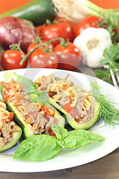 Stuffed courgette with ground beef and cheese