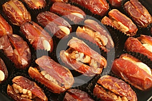 Stuffed dates 1