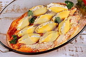 Stuffed pasta shells with mushroom and ricotta cheese