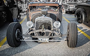 Stunning beautiful closeup front view og vintage classic hot rod car