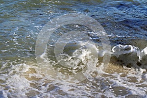 Stunning indian ocean waves at the beaches on the paradise island seychelles