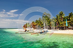 Stunning Pandan Island - Honda Bay, Palawan, Philippines