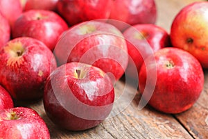 Beautiful mature and fresh red apples