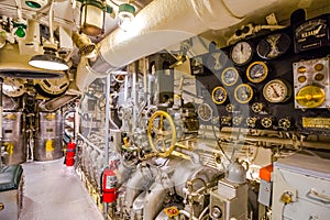 Submarine engine hall