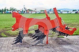 Subsoiler for tractors