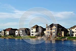 Suburban Executive Homes on Lake