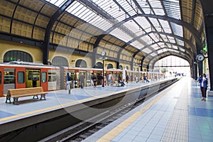 Subway waiting for the passengers to get on board