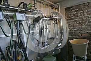 Suction Milking Machines