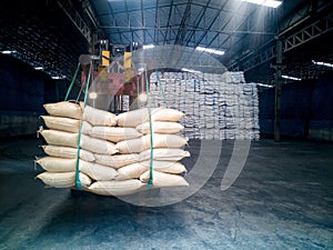 Sugar in bags handling