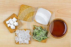 Sugar cubes, brown sugar crystals, granulated white sugar, rock sugar, stevia, honey, Different types of sweetness