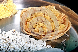 Suji Halwa with Puri or Sooji Halwa