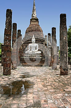 Sukhothai buddha statue temple ruins thailand