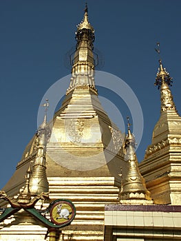 Sule Pagoda