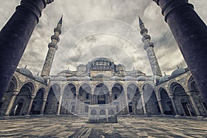 Suleymaniye Camii mosque in Istanbul photo