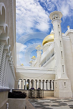 Sultan Omar Ali Saifuddien Mosque, Brunei